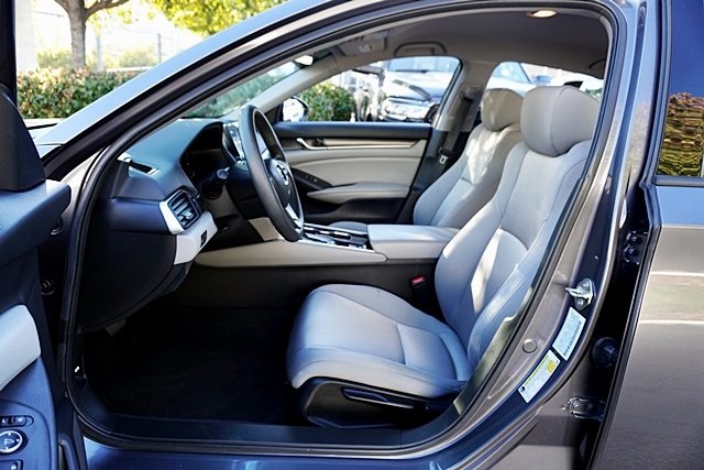 Used 2019 Gray Honda LX image 12
