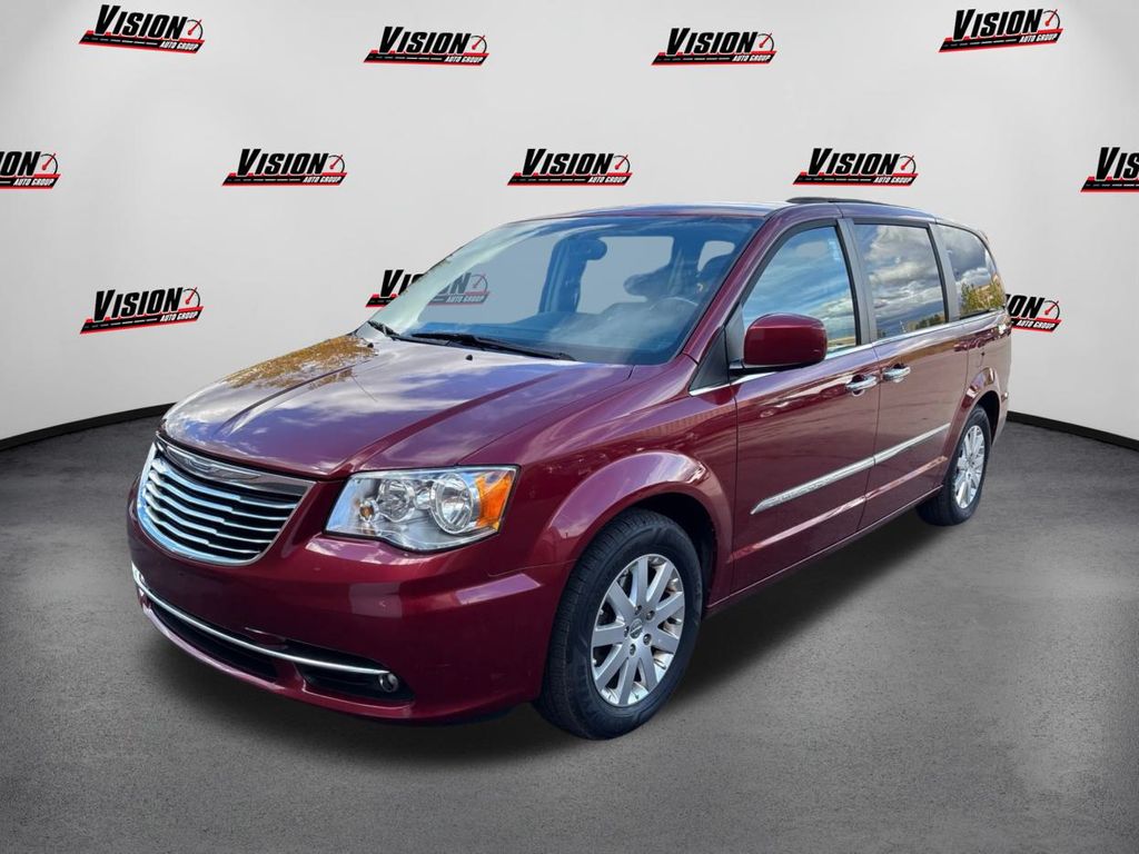 2016 Chrysler Town & Country Touring