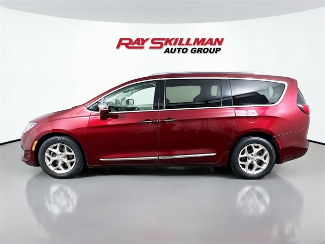 2018 Chrysler Pacifica Limited photo 4