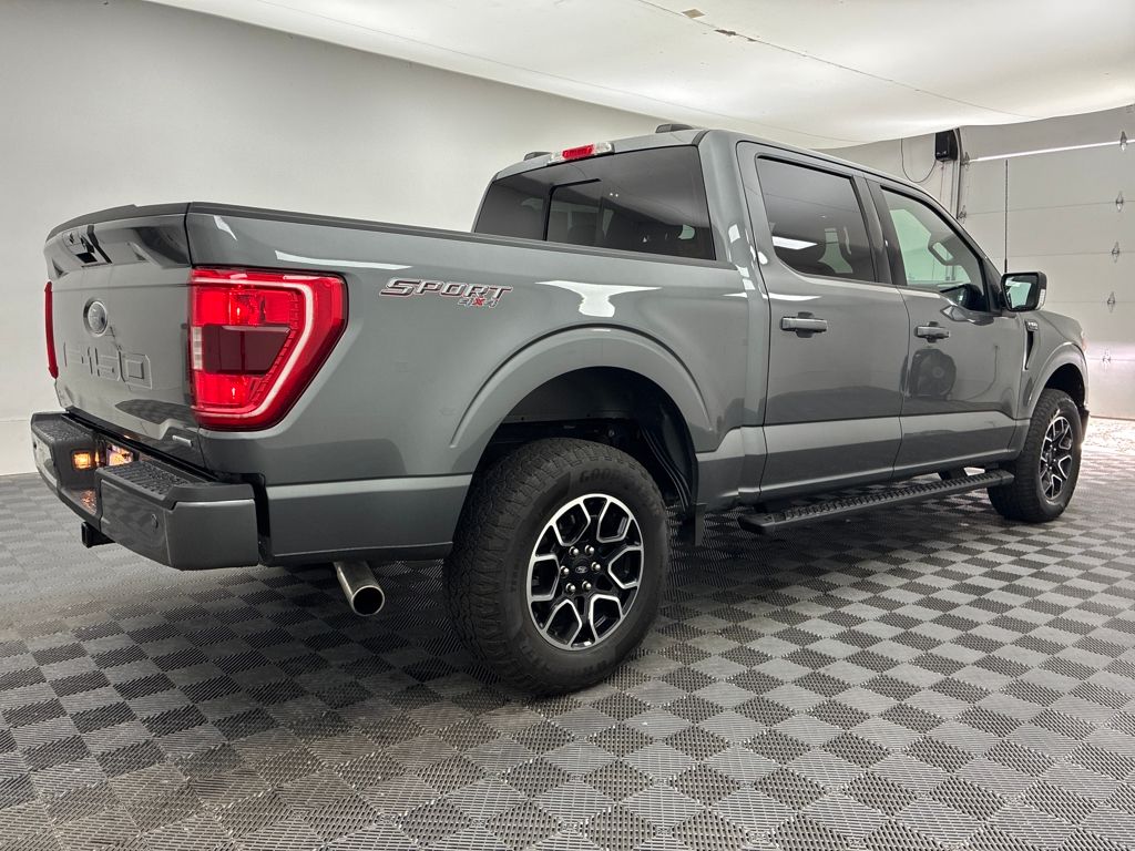 2023 Ford F-150 XLT photo 5
