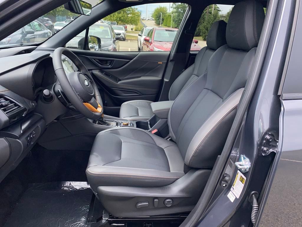 2025 Subaru Forester Wilderness photo 3