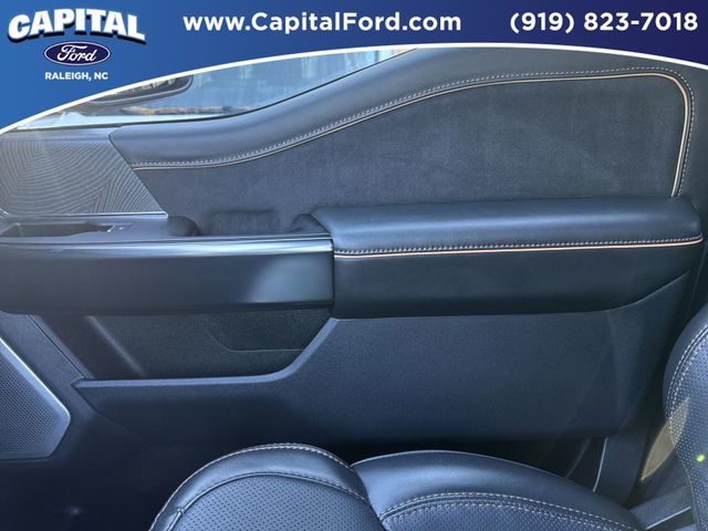 2023 Ford F-250 photo 27