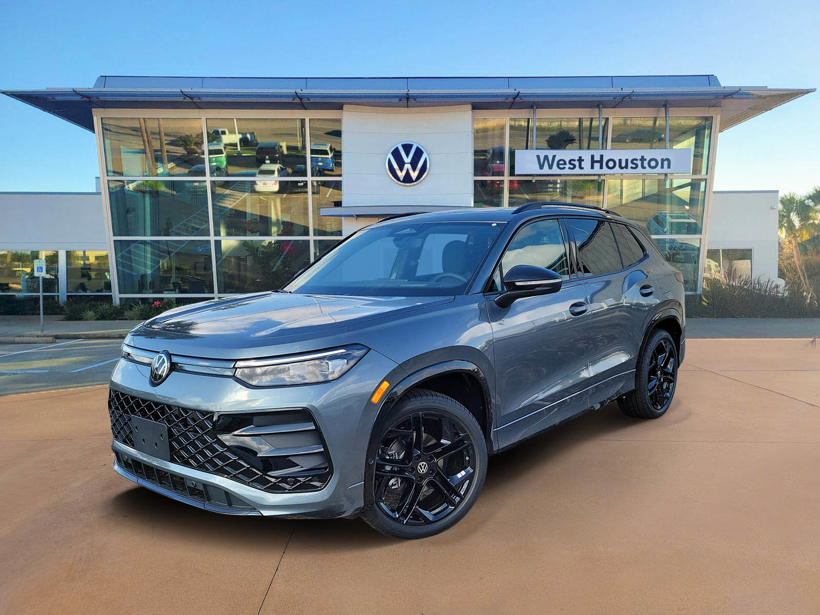 2026 Volkswagen Tiguan SE R-LINE BLACK's photo