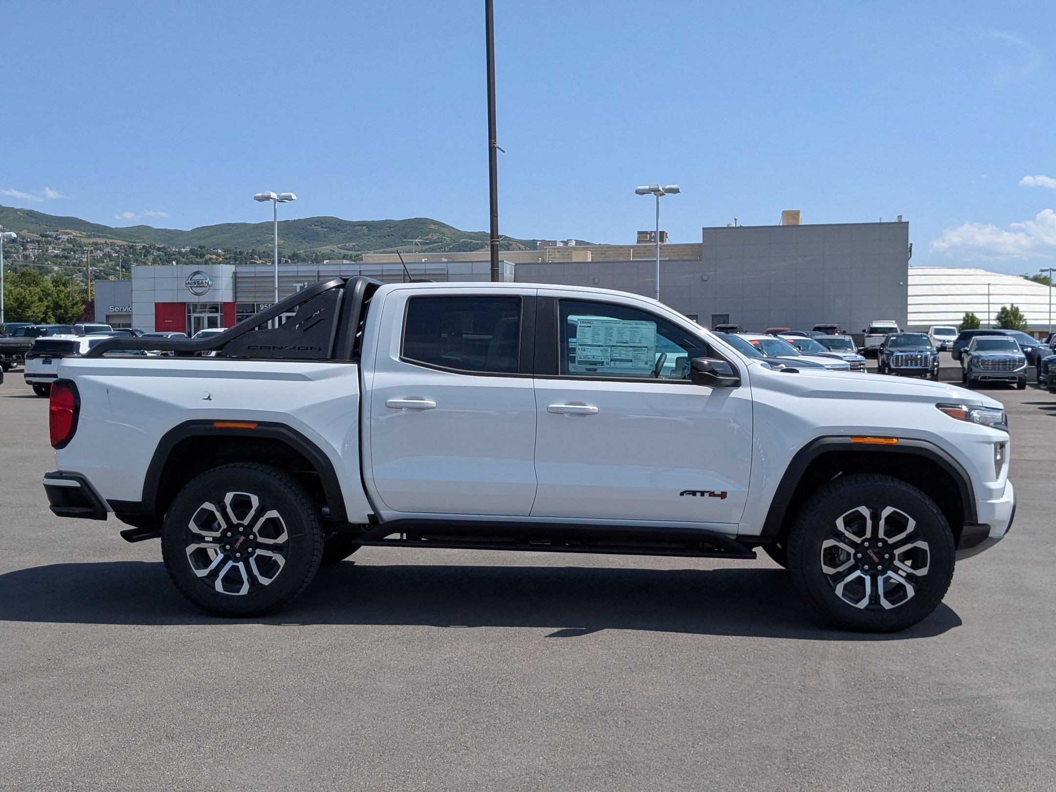 2025 Gmc Canyon AT4 photo 6