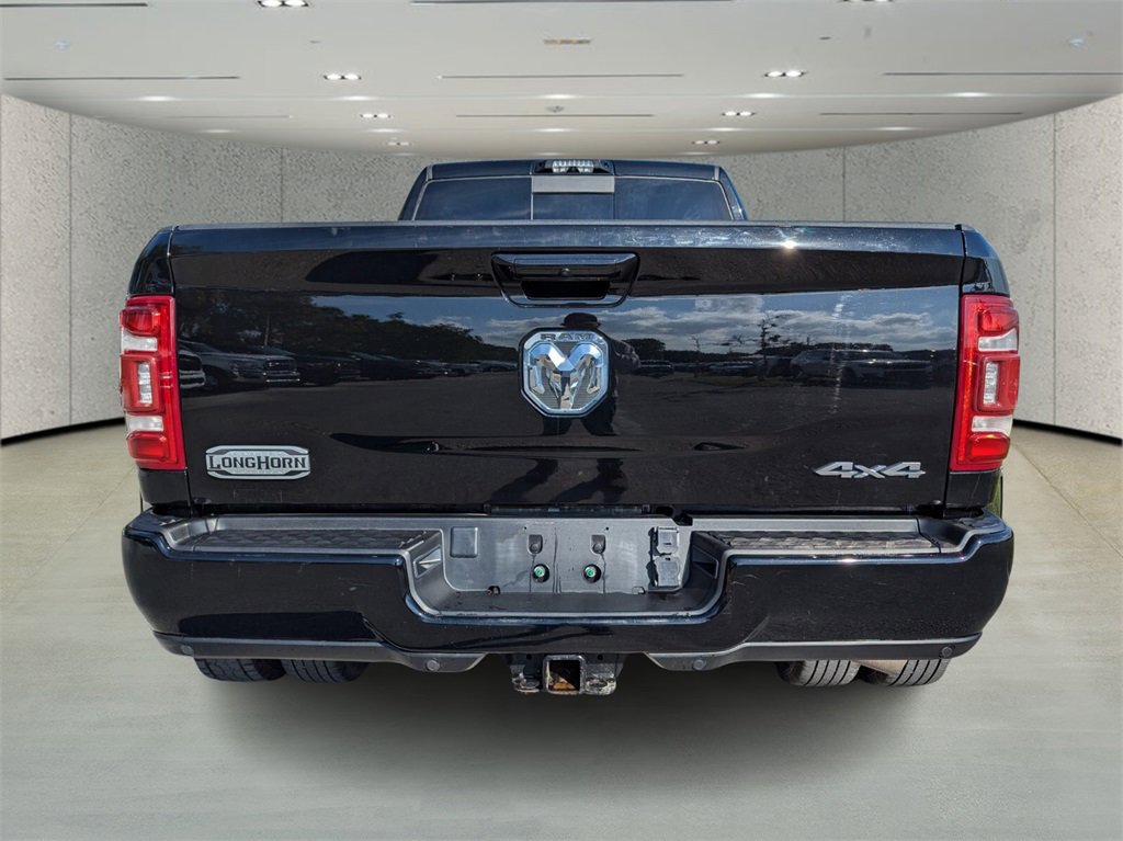 2023 Ram 3500 Longhorn photo 4