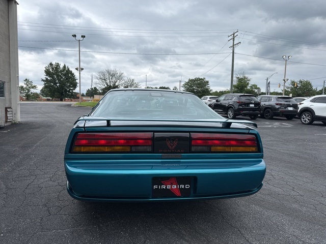 1992 Pontiac Firebird Formula photo 7