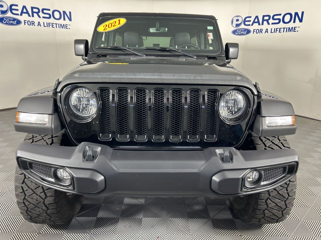2021 Jeep Wrangler Unlimited Sahara Altitude photo 2
