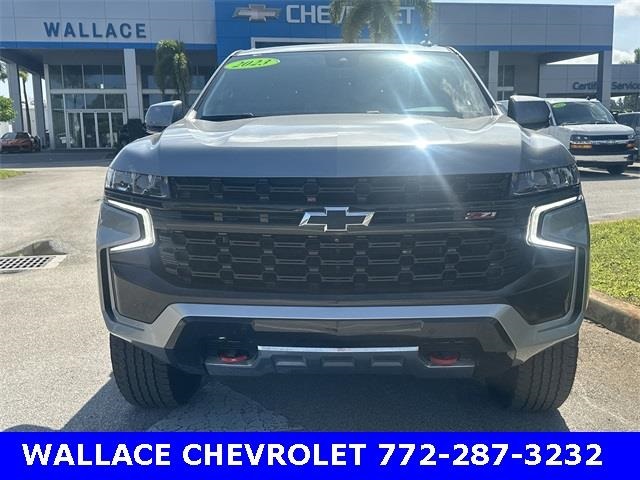 2023 Chevrolet Suburban Z71 photo 3