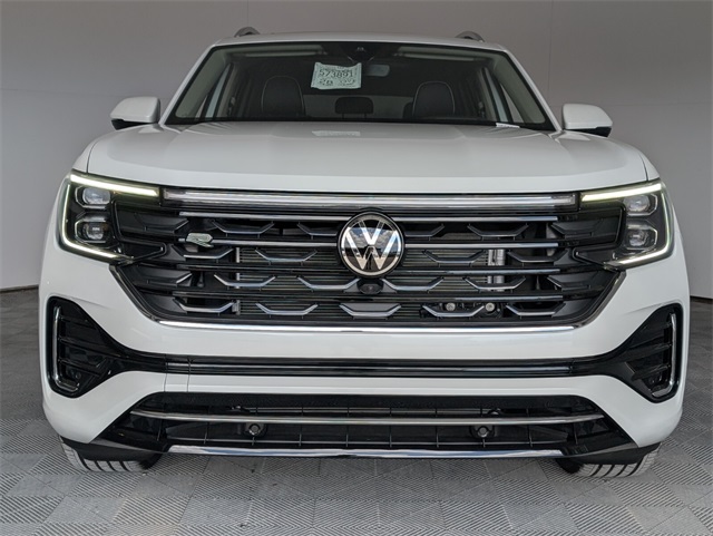 2025 Volkswagen Atlas SEL Premium R-Line photo 3