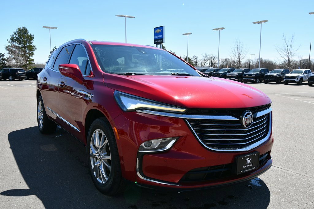 2023 Buick Enclave Premium photo 9