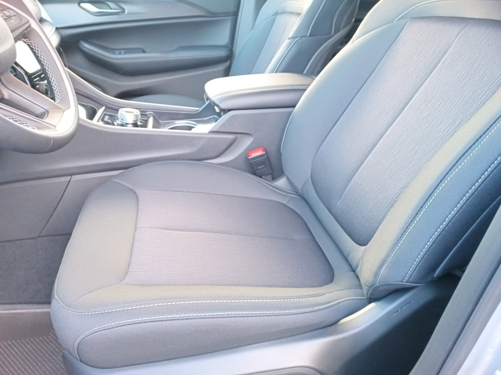 2025 Jeep Grand Cherokee Laredo X photo 20