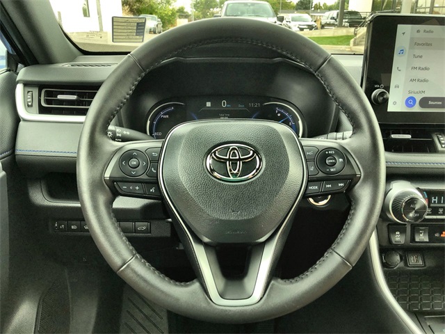 2024 Toyota RAV4 Hybrid XSE photo 4