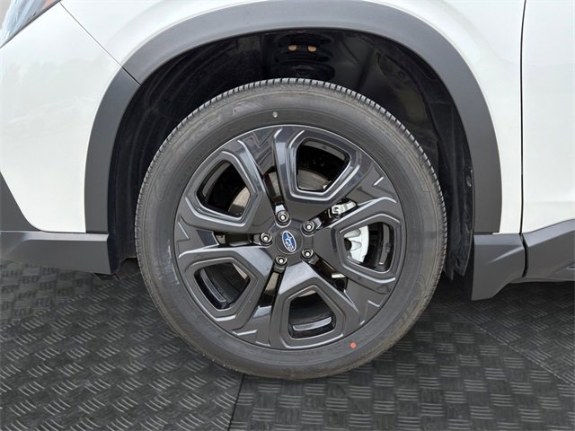 2025 Subaru Ascent Onyx Edition Touring photo 13