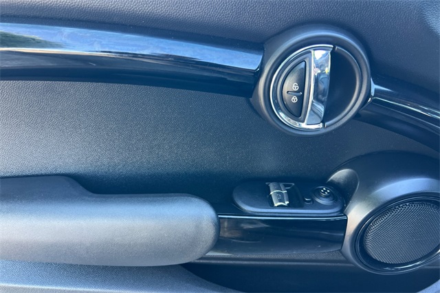 2018 Mini Cooper Hardtop S photo 11