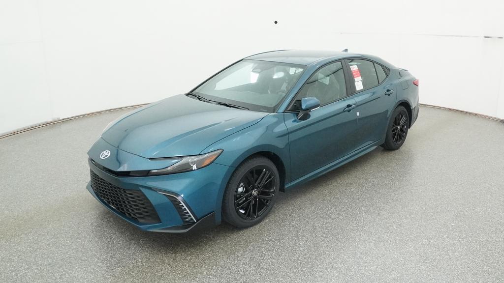2026 Toyota Camry SE's photo