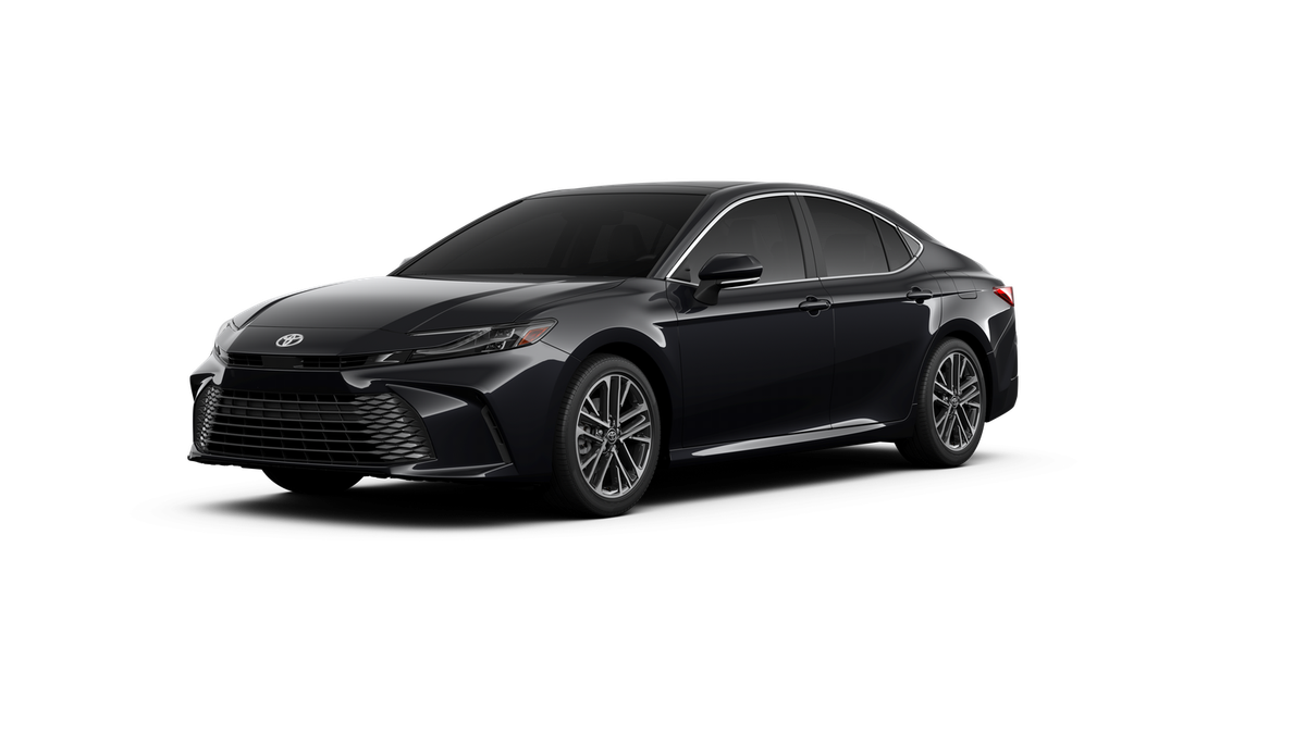 2026 Toyota Camry XLE's photo