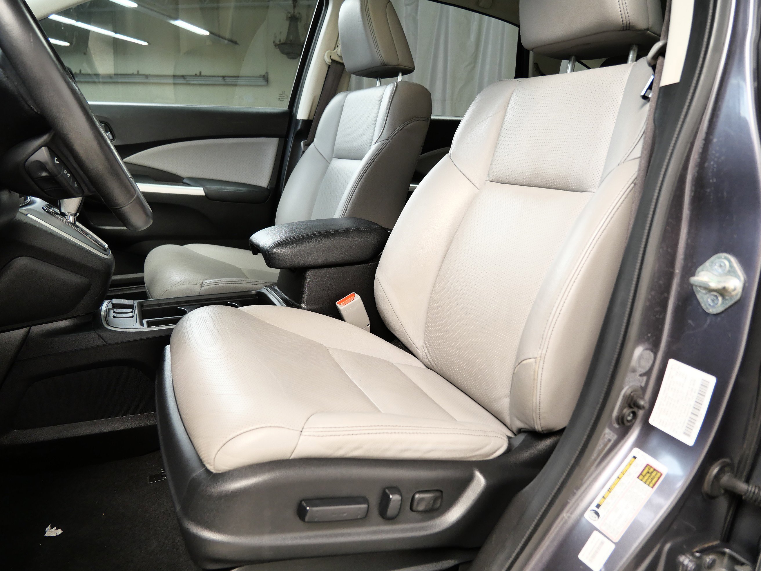 2016 Honda CR-V EX-L photo 2