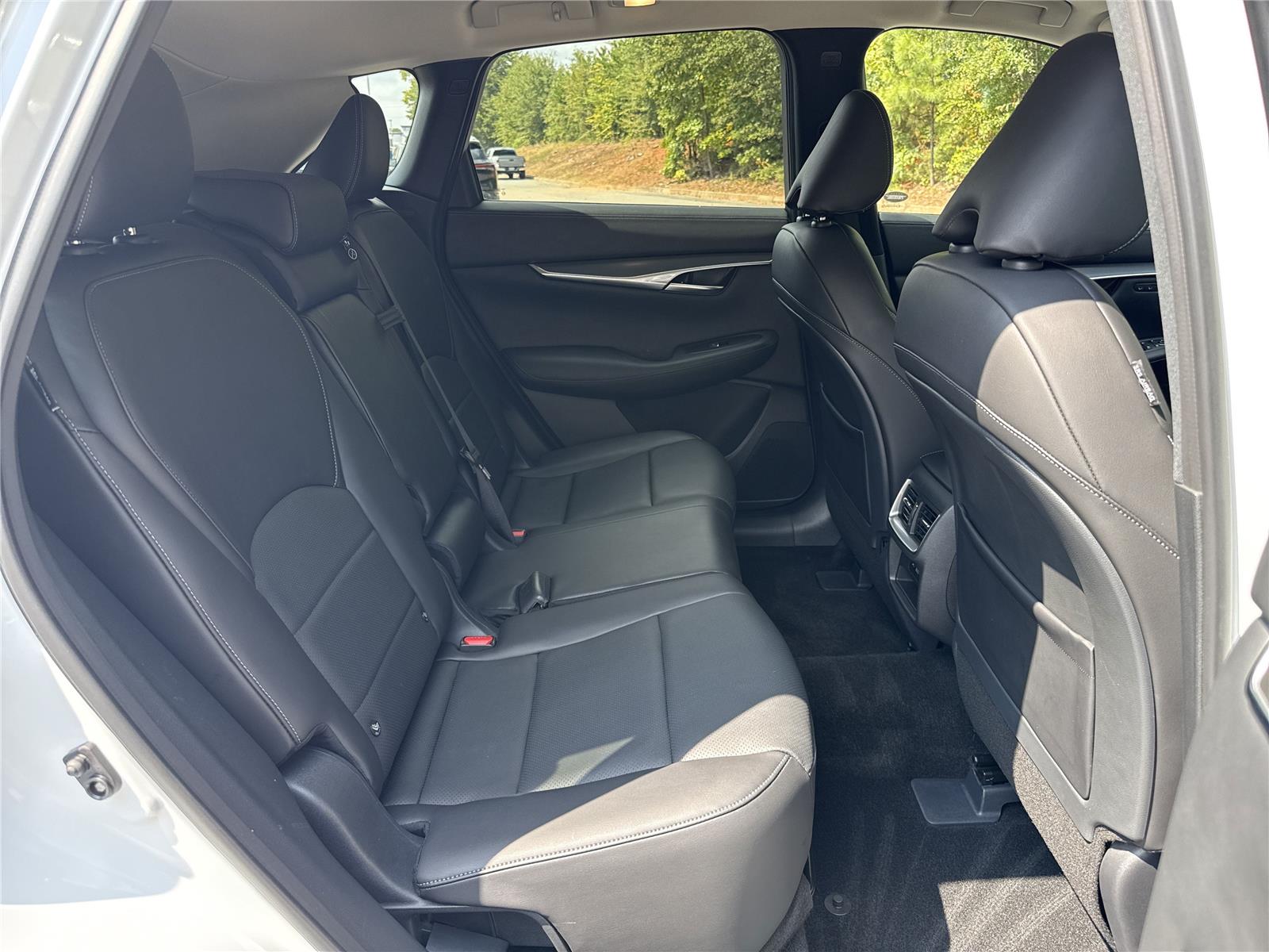 2025 Infiniti QX50 Luxe photo 23