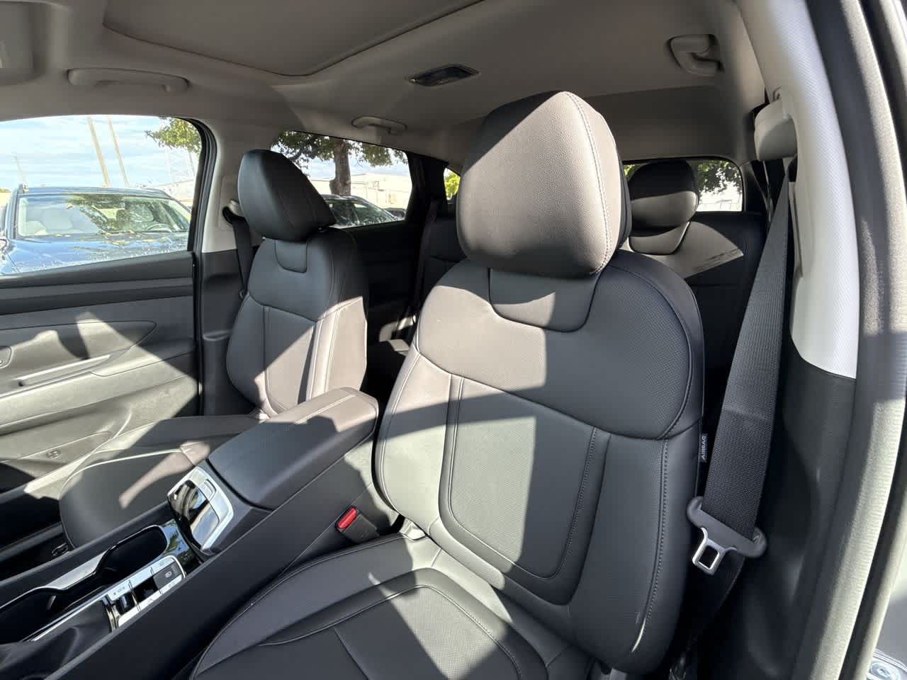 2025 Hyundai Tucson SEL Convenience photo 13