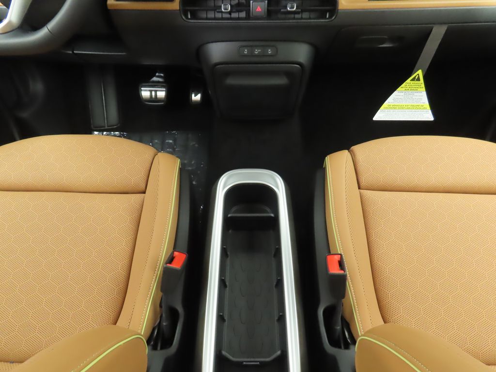 2025 Volkswagen ID. Buzz Pro Plus photo 16