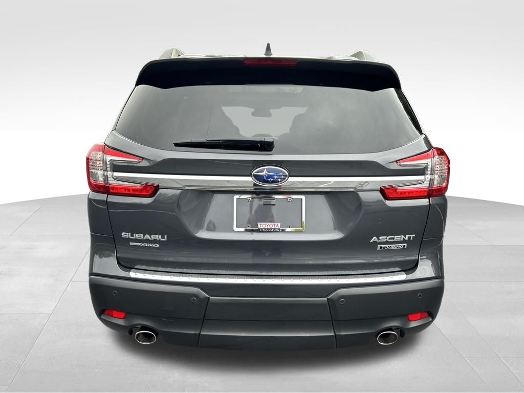 2023 Subaru Ascent Touring photo 4