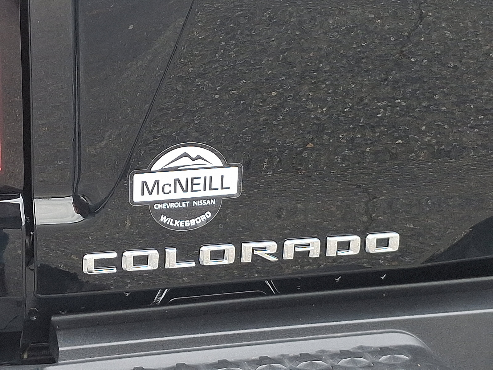 2024 Chevrolet Colorado LT photo 29