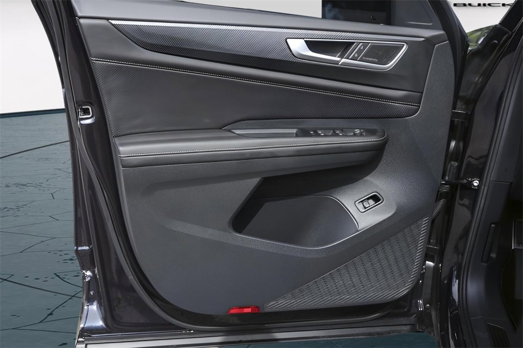 2025 Volkswagen Atlas Cross Sport SEL Premium R-Line photo 19