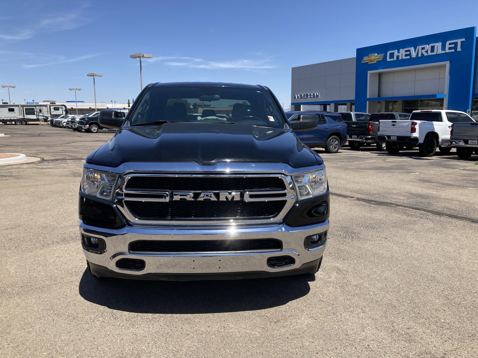 2021 Ram 1500 photo 2