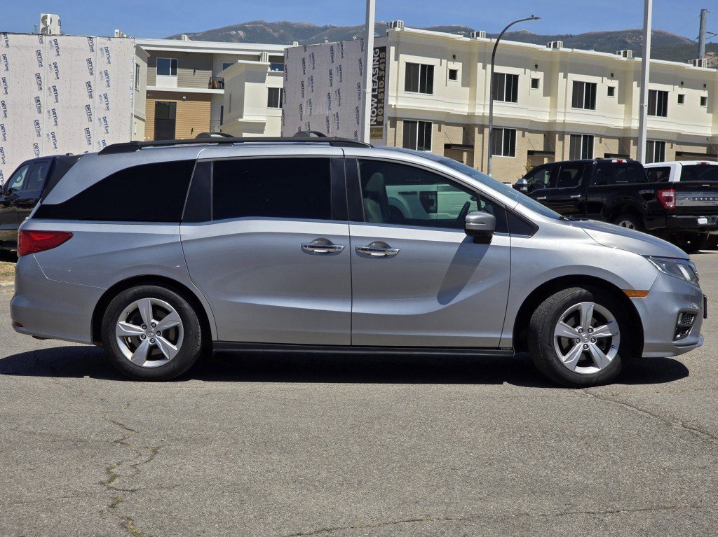 2020 Honda Odyssey EX-L photo 18