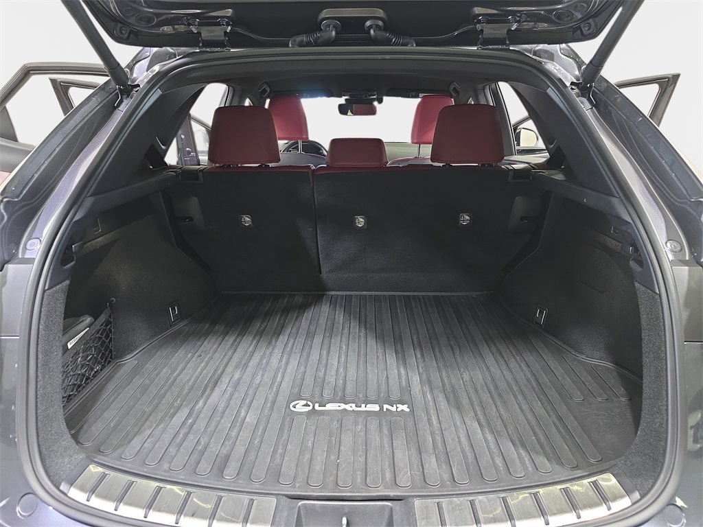 2022 Lexus NX 250 photo 12