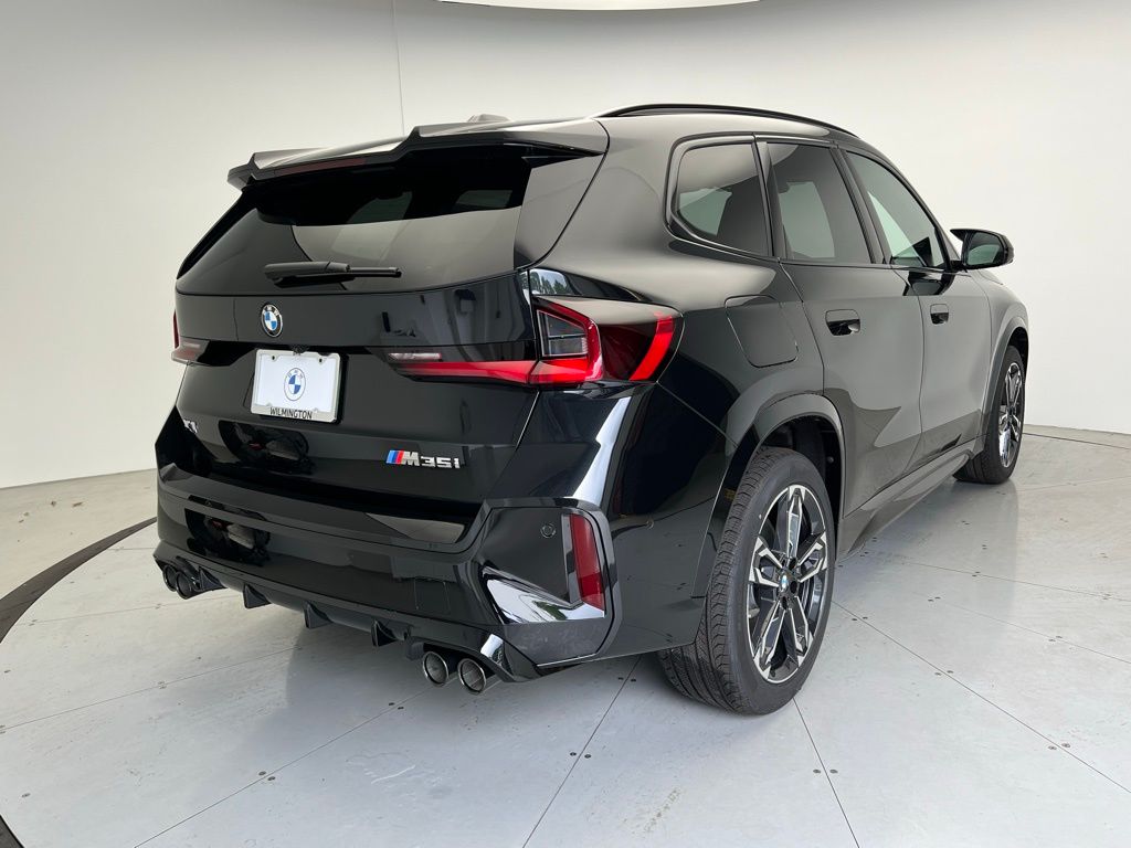 2025 Bmw X1 M35i photo 3