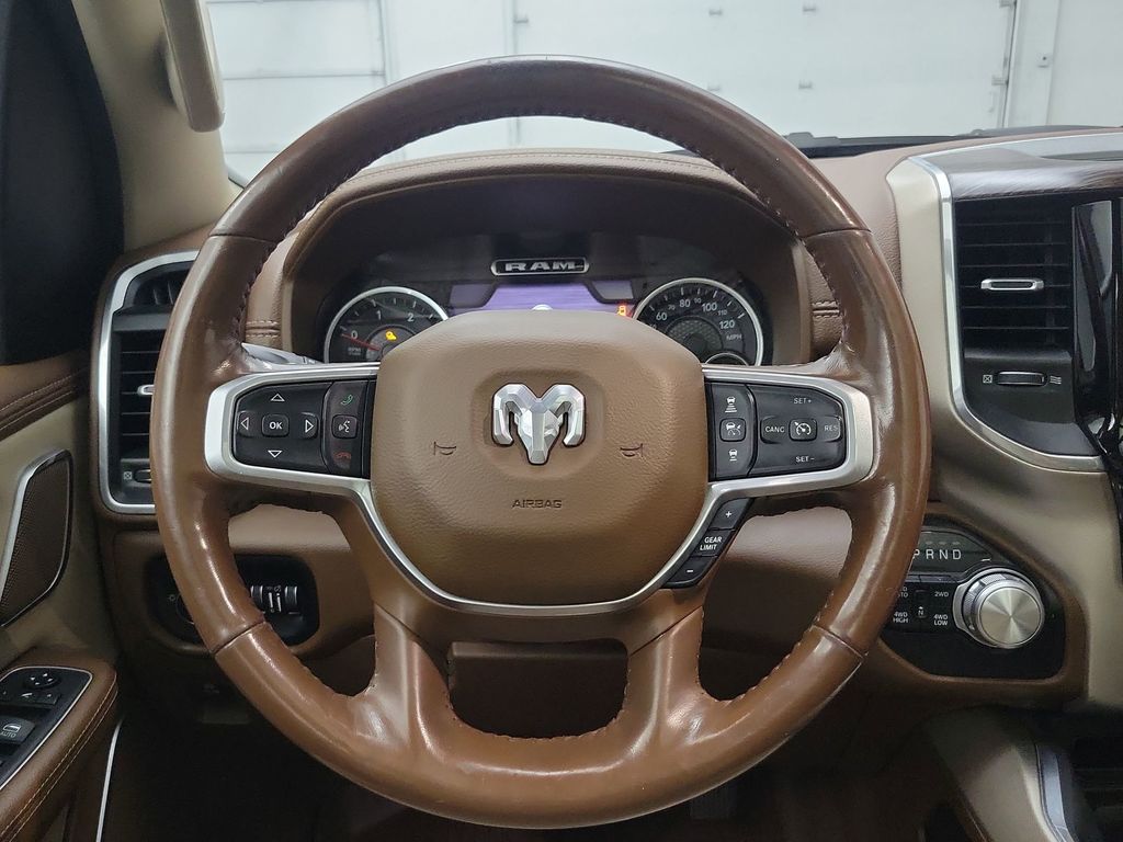 2020 Ram 1500 Laramie photo 12