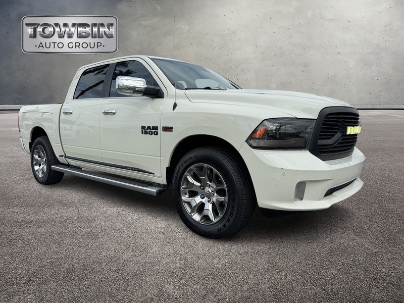 2017 Ram 1500 Limited photo 2