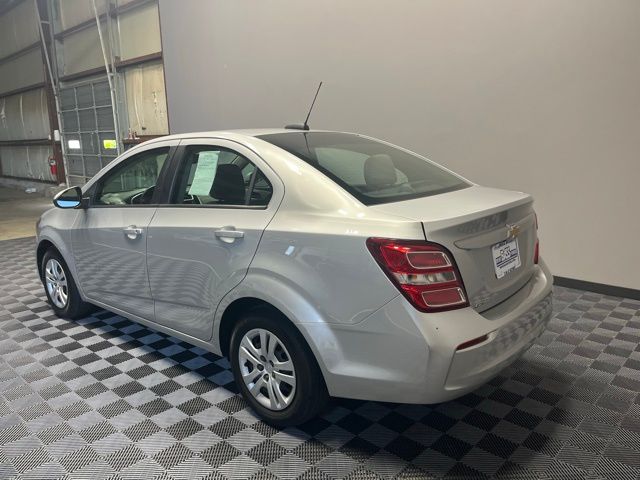 2020 Chevrolet Sonic LS photo 3