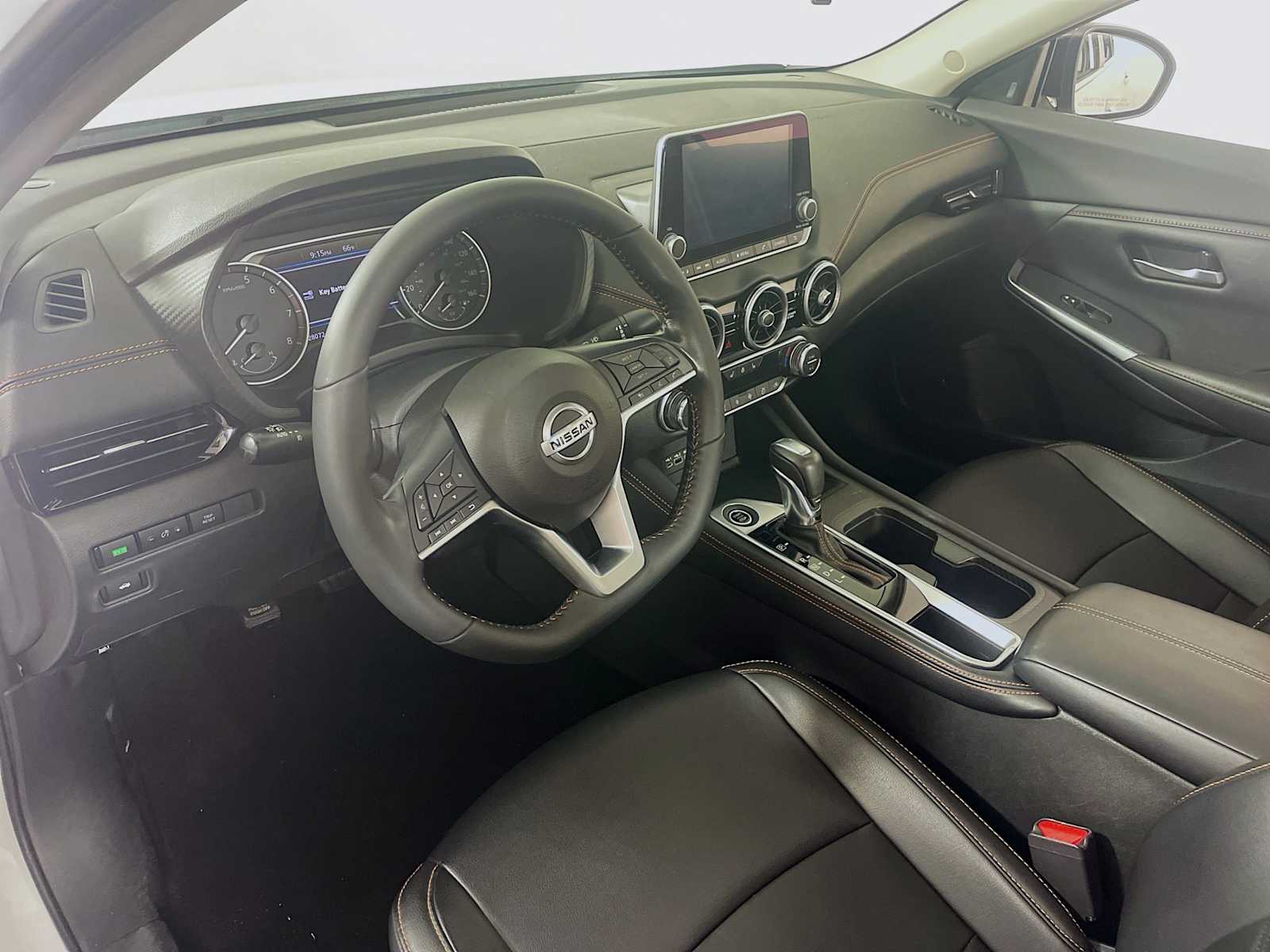 2022 Nissan Sentra SR photo 6