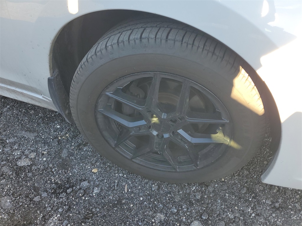 Used 2016 Subaru Legacy 2.5i Premium with VIN 4S3BNAC62G3046759 for sale in Live Oak, FL