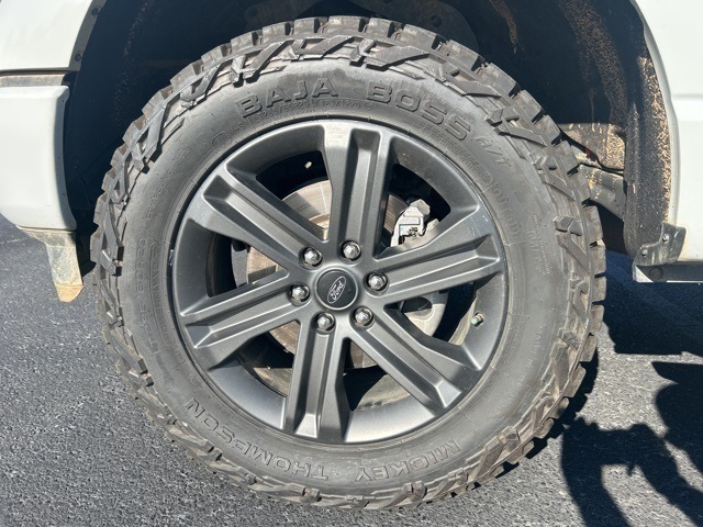2023 Ford F-150 XLT photo 8