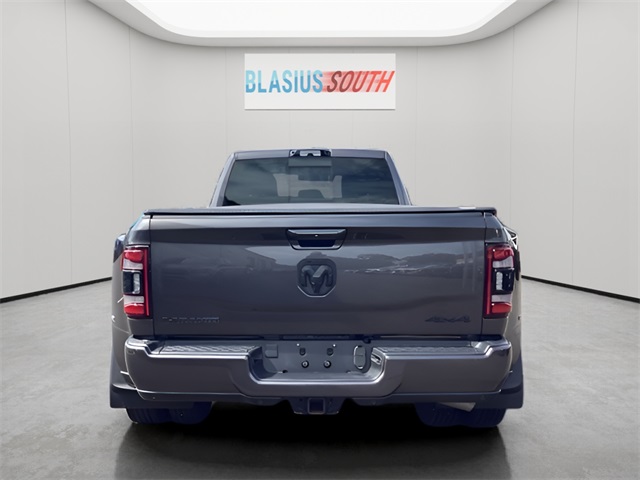 2024 Ram 3500 Laramie photo 3