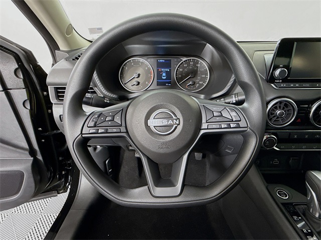 2025 Nissan Sentra S photo 7