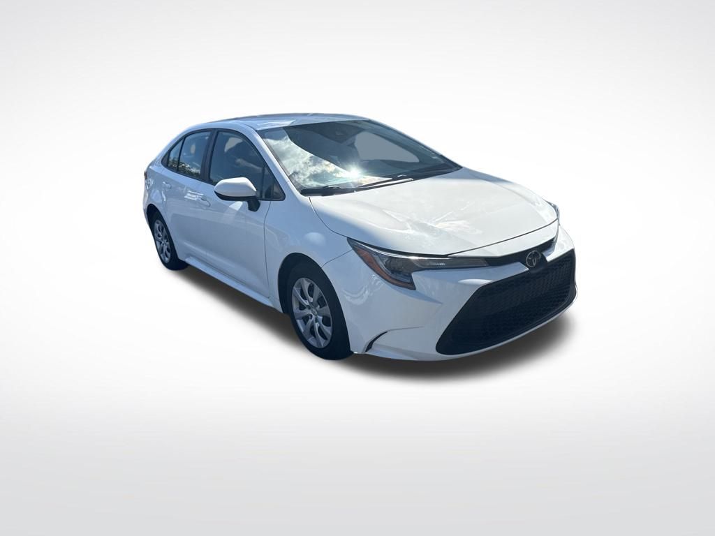 Used 2022 Toyota Corolla LE with VIN 5YFEPMAE3NP378541 for sale in Kansas City