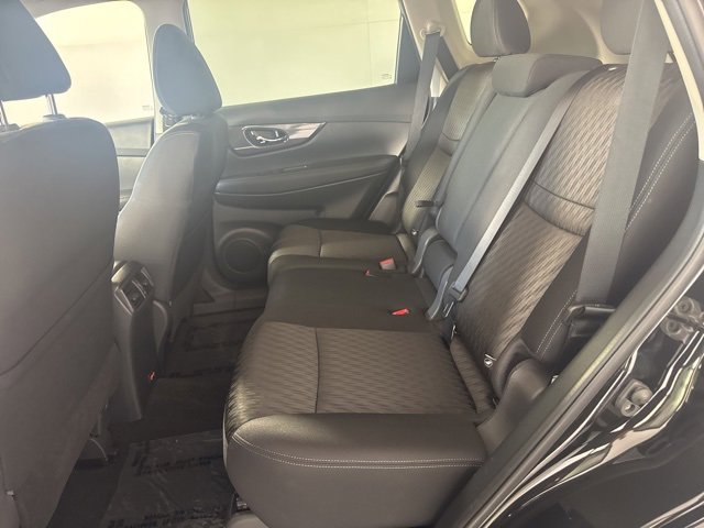 2020 Nissan Rogue SV photo 8