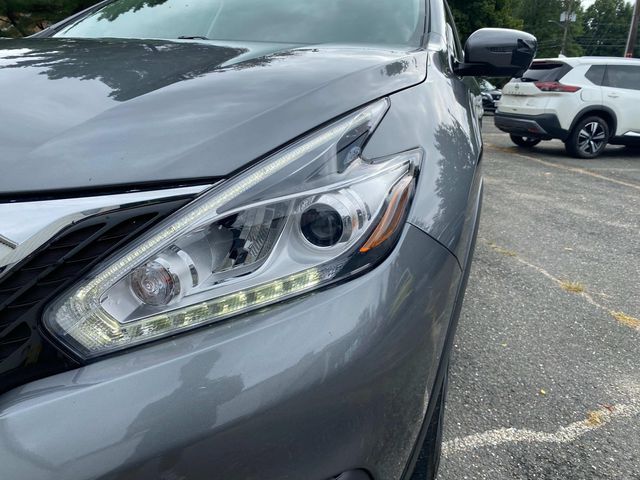2021 Nissan Murano S photo 26