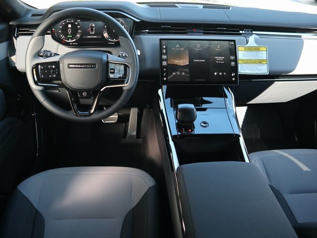 2025 Land Rover Range Rover Sport photo 13