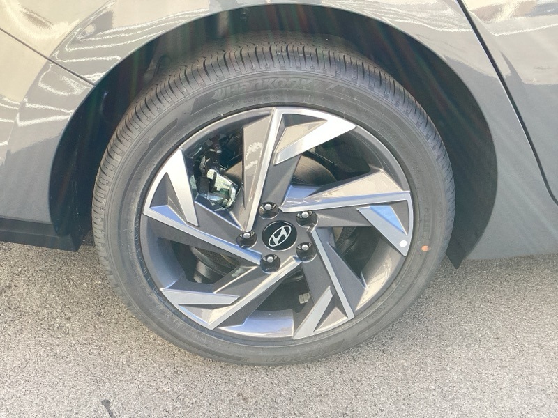 2025 Hyundai Elantra Hybrid Limited photo 9