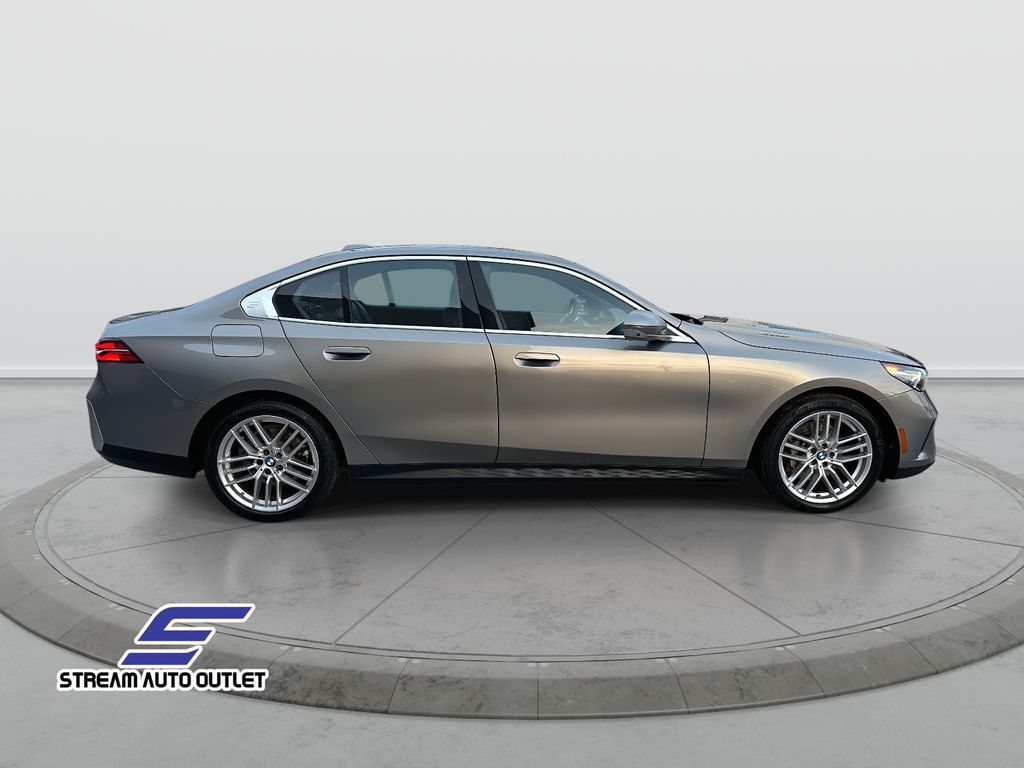 2024 Bmw 530i xDrive photo 4