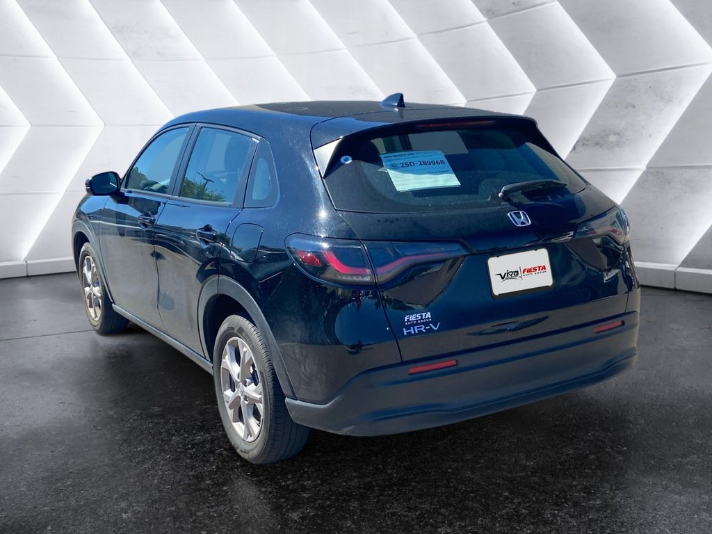 2024 Honda HR-V LX photo 6