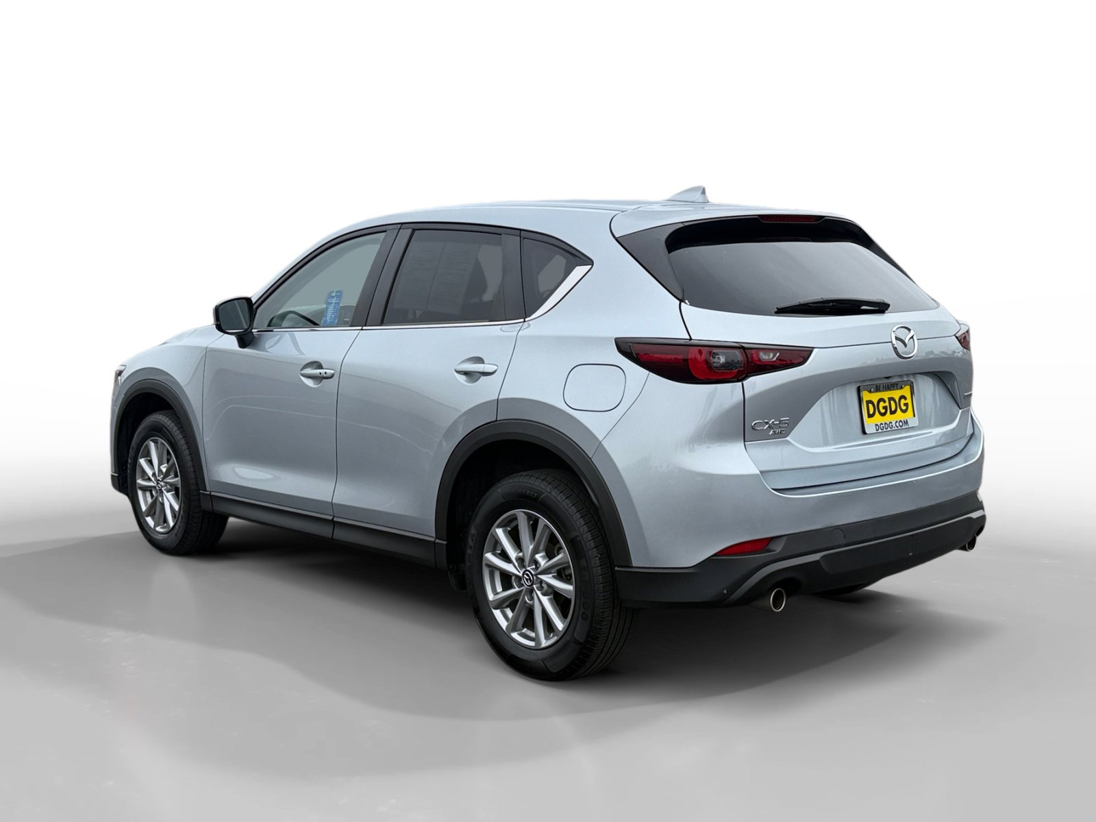 2023 Mazda CX-5 2.5 S Preferred photo 2