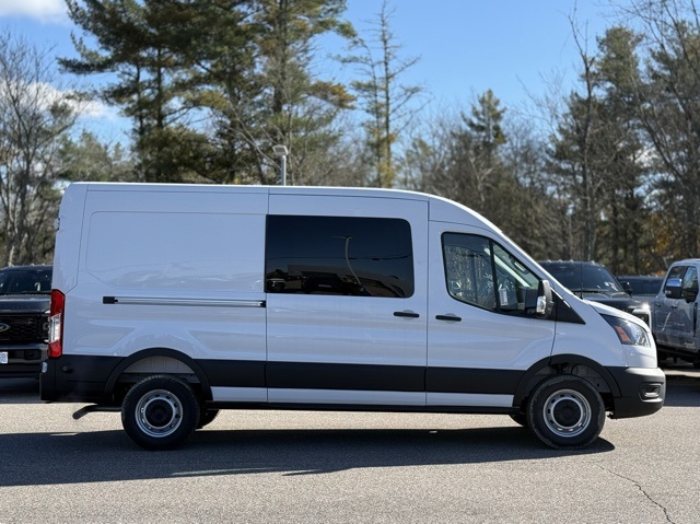 2025 Ford Transit photo 3