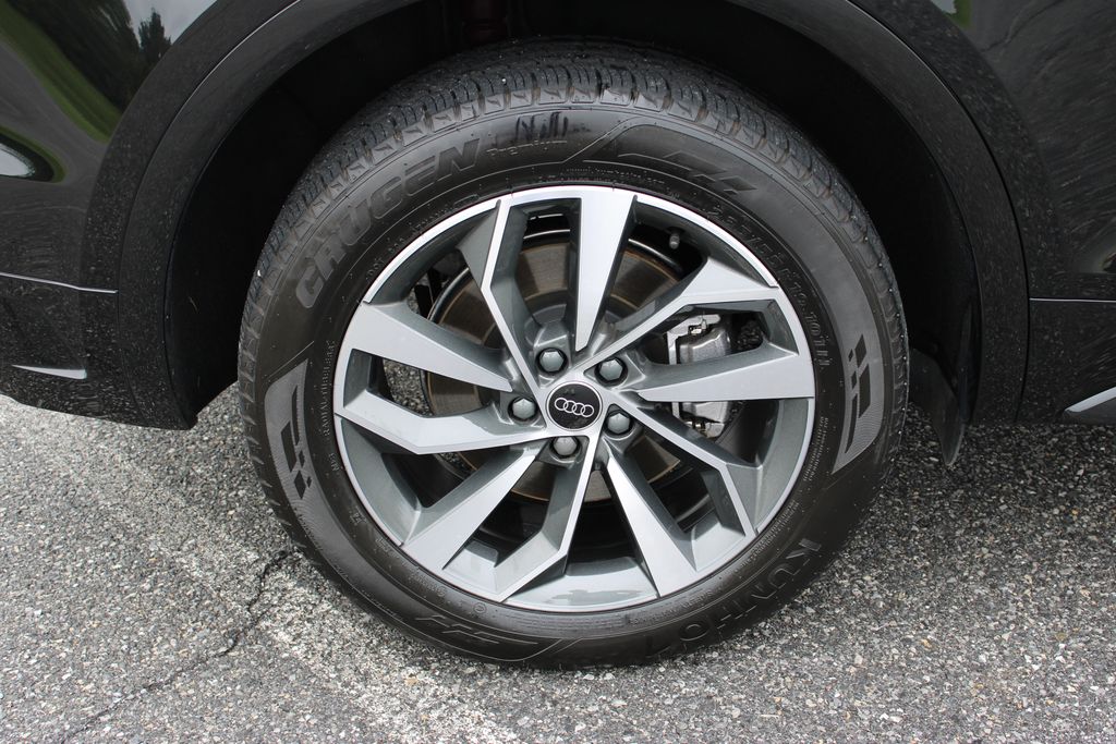 2024 Audi Q5 45 S line Premium photo 32