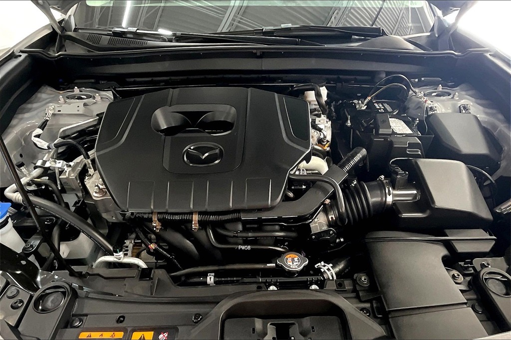 2025 Mazda CX-30 2.5 S Preferred photo 9